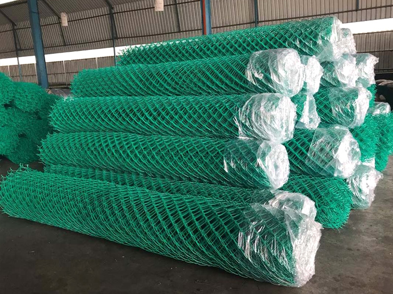 pvc coated chain link wire fencing manufacturers